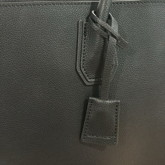 ⭐️ NWT MARCS Ava Leather Tote - Picture 9 of 10